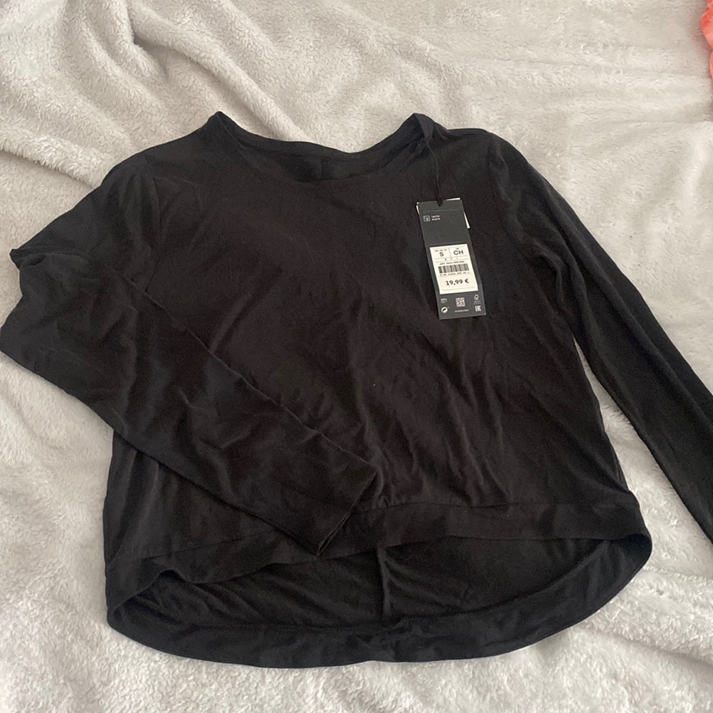 black long sleeve